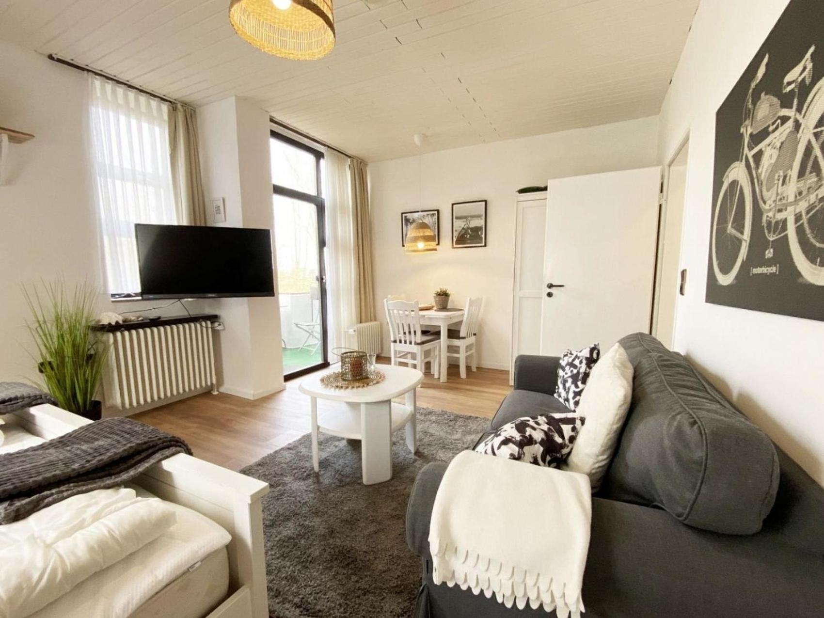 Ferien Im Wangerland - Haus Wiesenweg - Apartment 2 1Og Horumersiel Exteriör bild