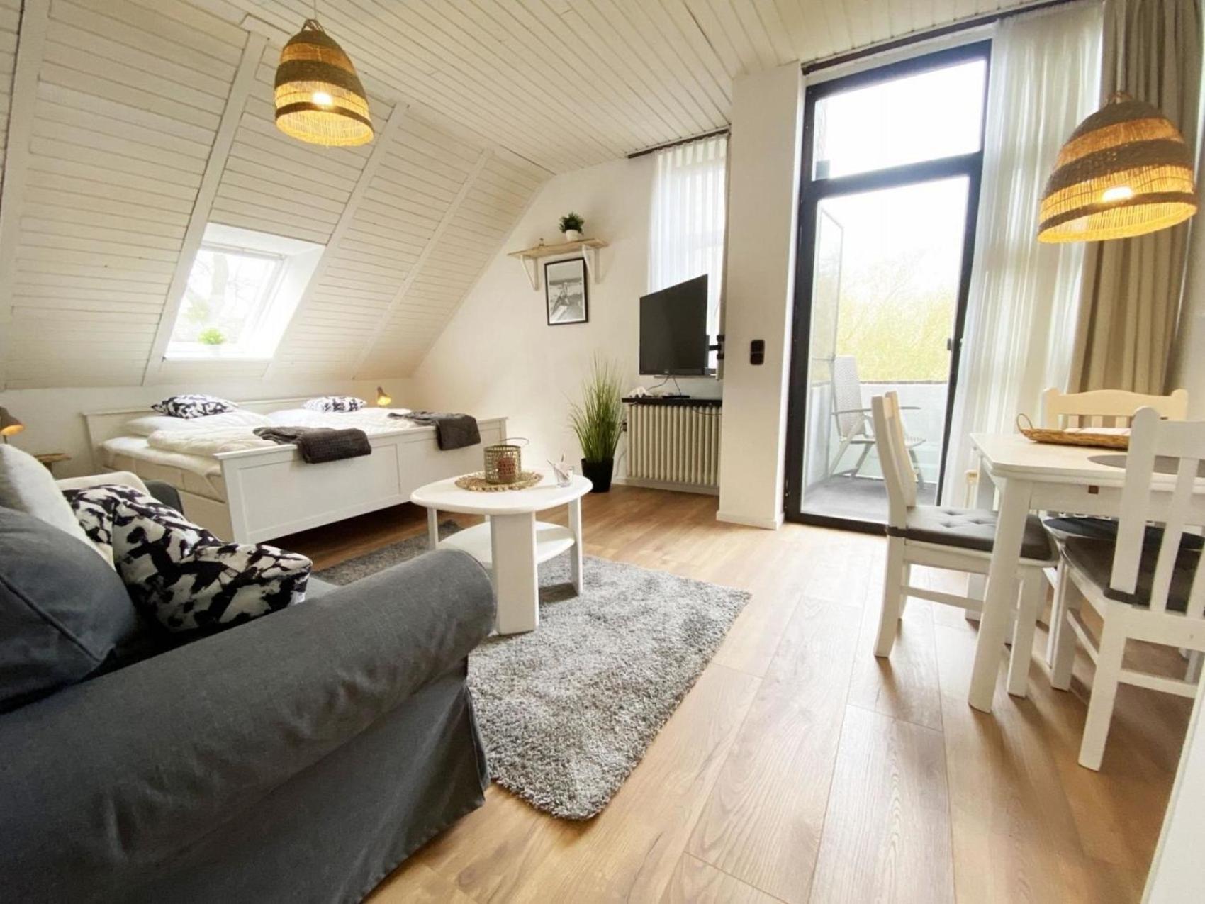 Ferien Im Wangerland - Haus Wiesenweg - Apartment 2 1Og Horumersiel Exteriör bild